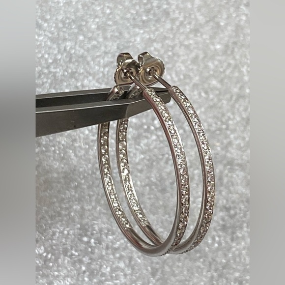 Jewelry - 18k White Gold Natural Diamond Hoop Earrings